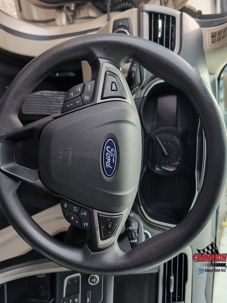 Used 2019 Ford Fusion SE image 20