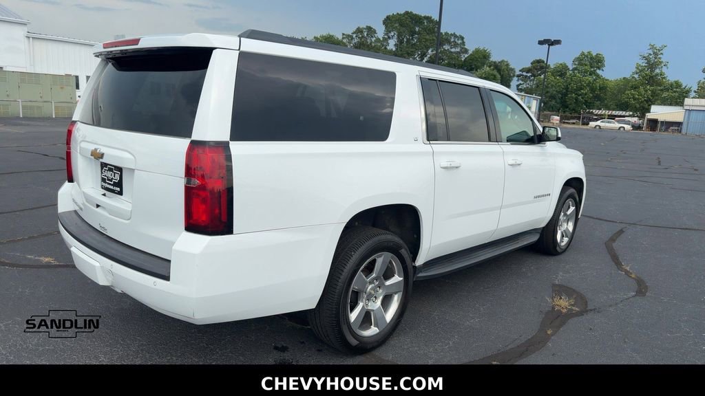 Used 2019 Chevrolet Suburban LT AWD/4WD image 7