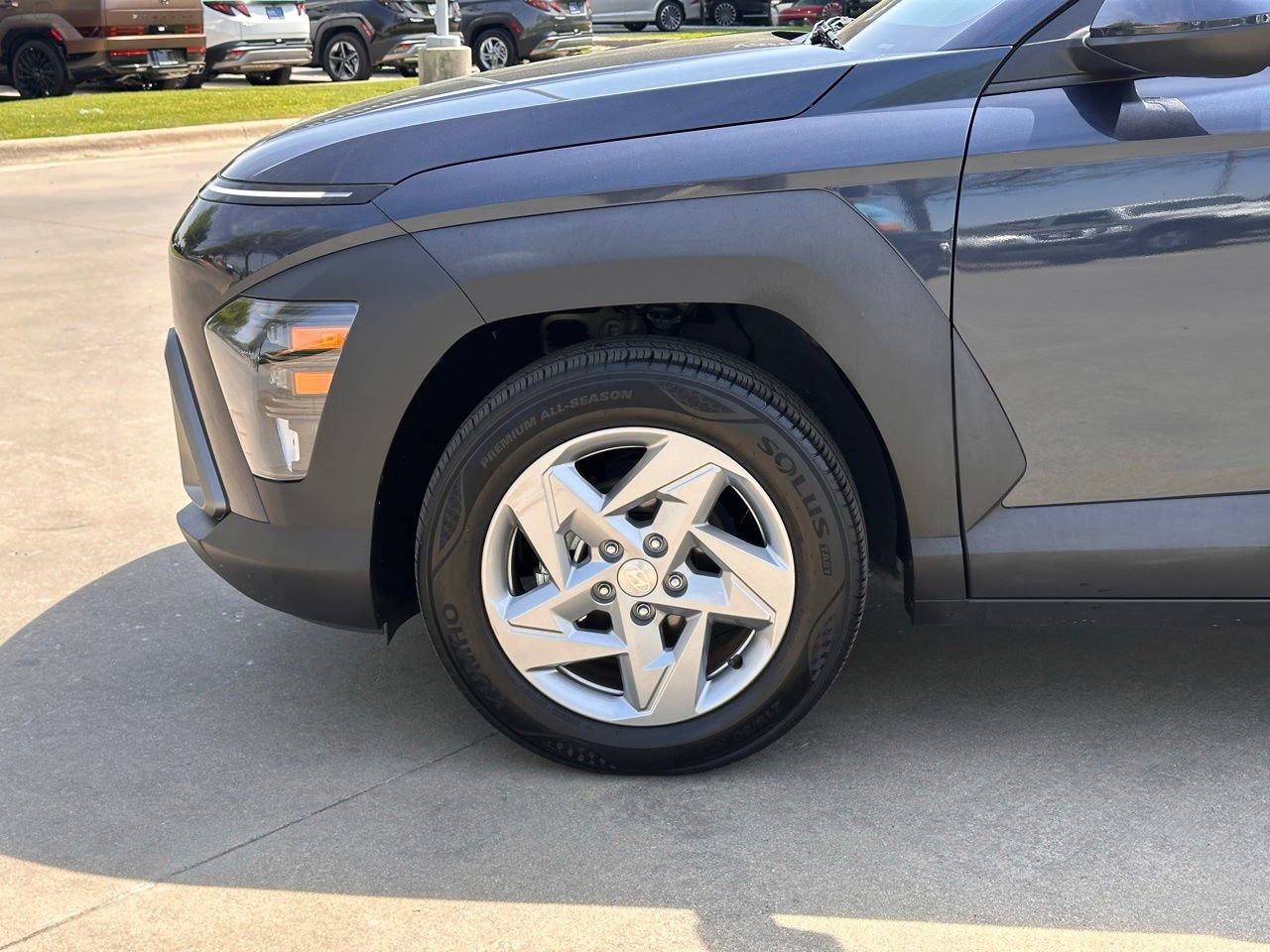 Certified 2024 Hyundai Kona SE image 8