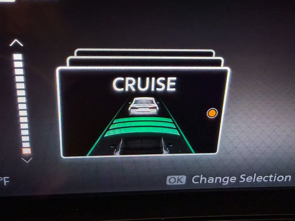 Certified 2023 Nissan Ariya AWD image 36