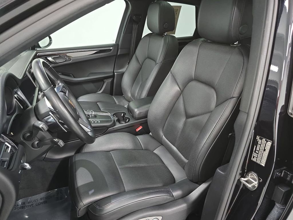 Used 2019 Porsche Macan AWD/4WD image 5
