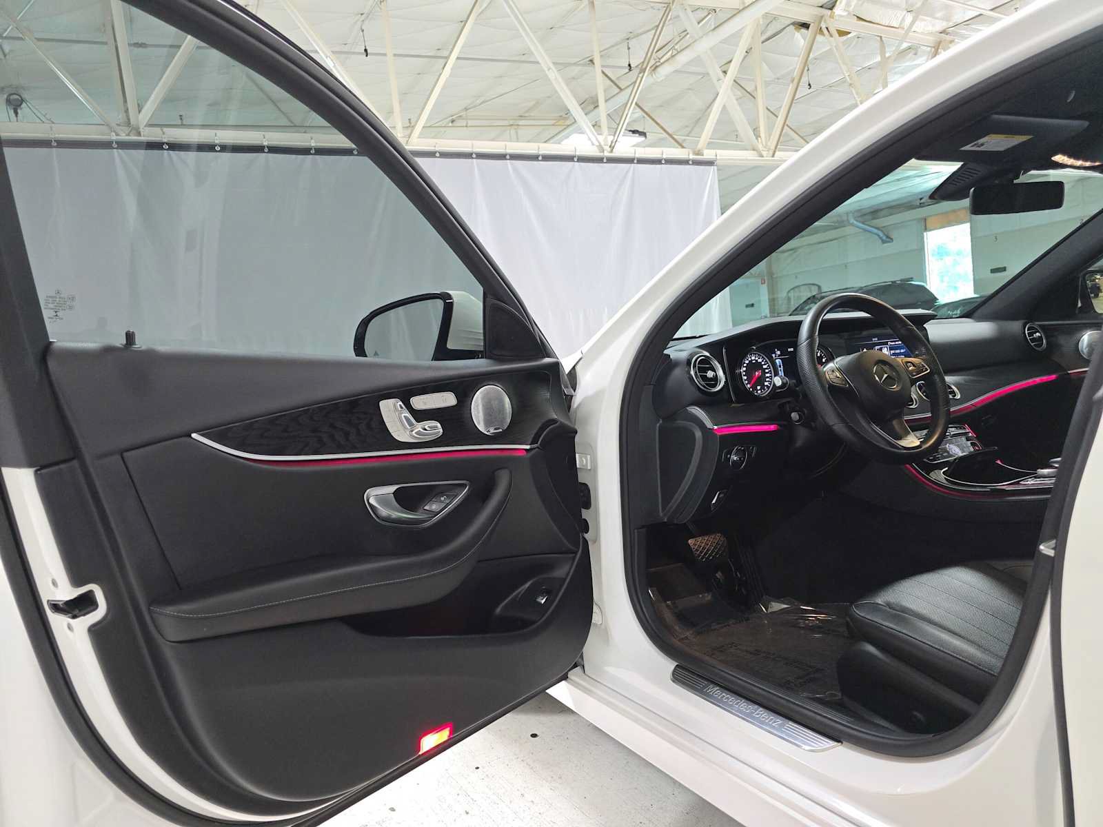 Certified 2017 Mercedes-Benz E 300 4MATIC image 19
