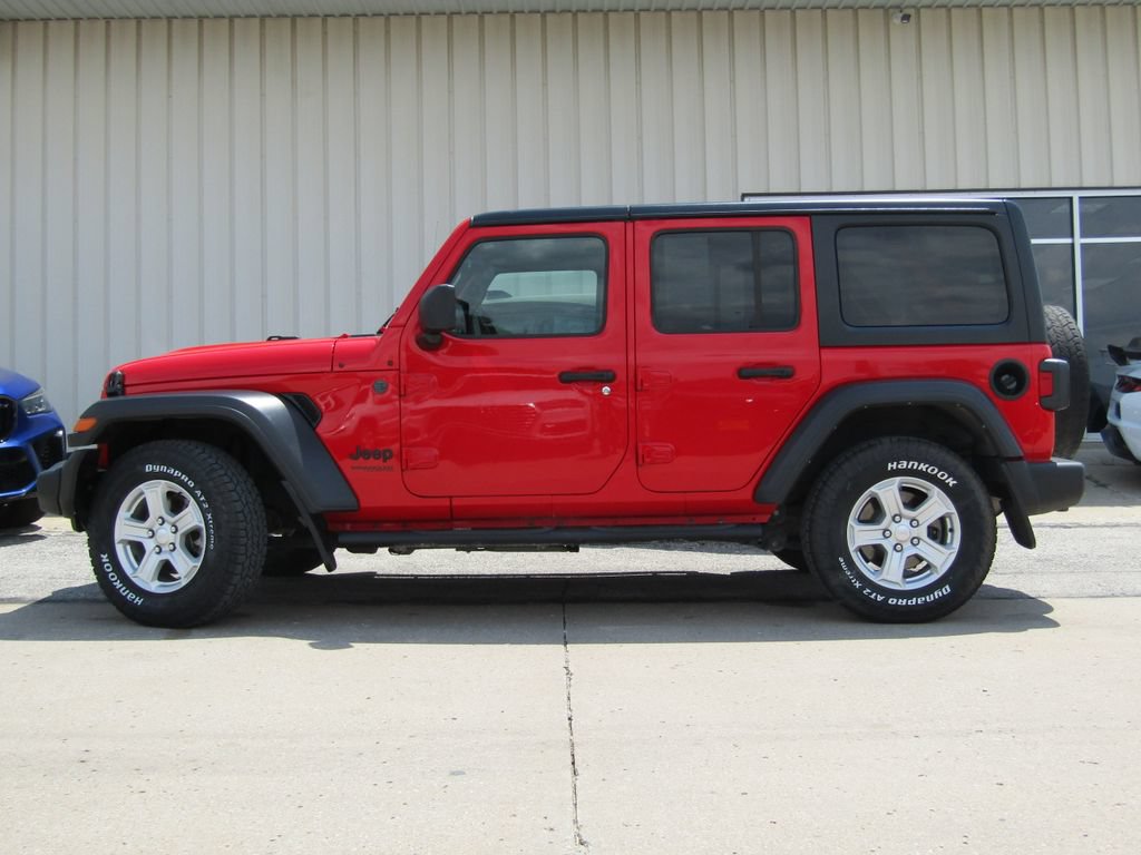 Used 2022 Jeep Wrangler Unlimited Sport AWD/4WD image 11