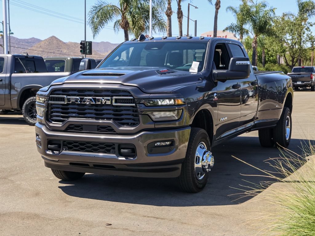 New 2026 RAM 3500 Big Horn AWD/4WD image 8