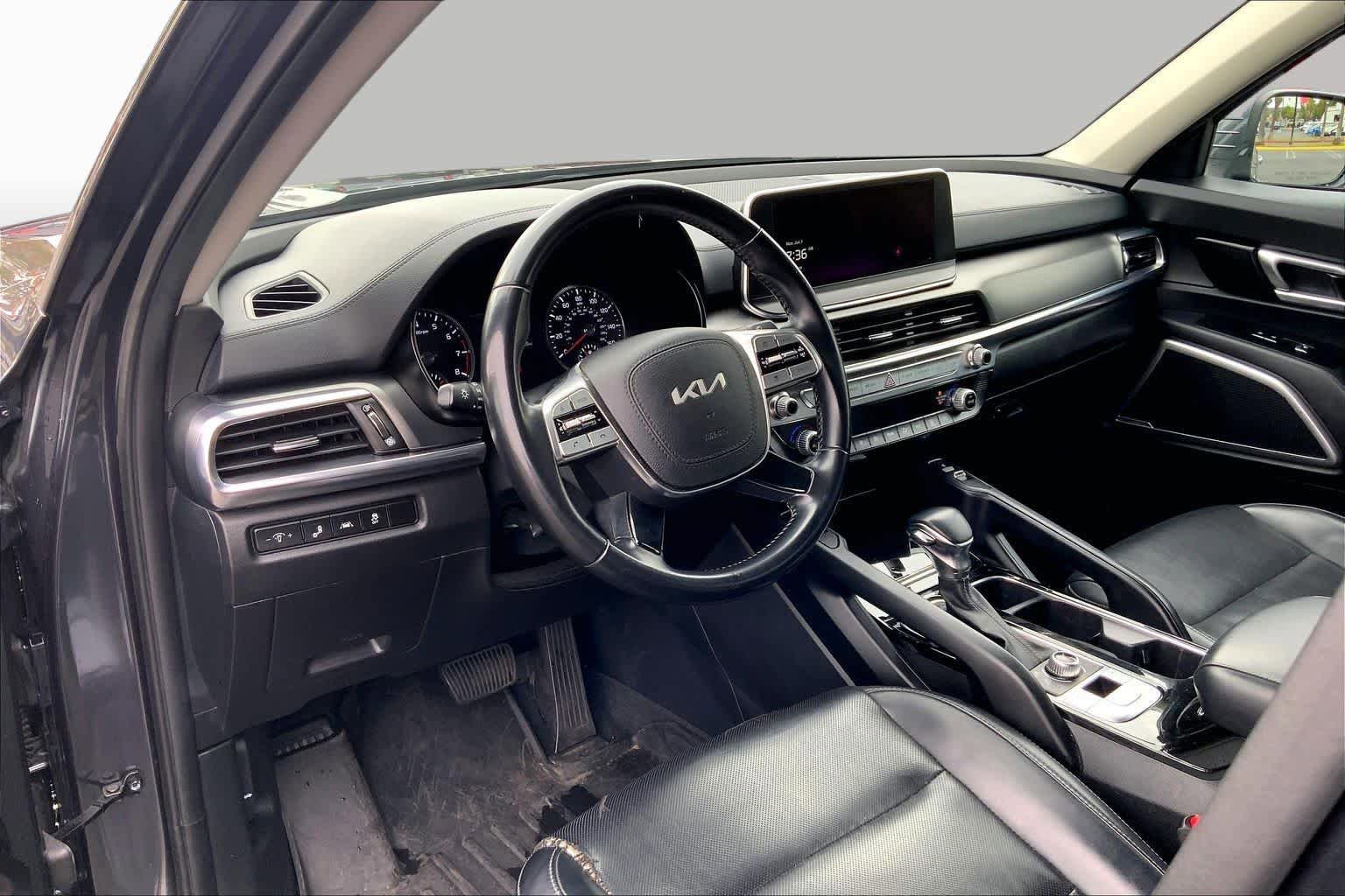 Used 2022 Kia Telluride S AWD/4WD image 17