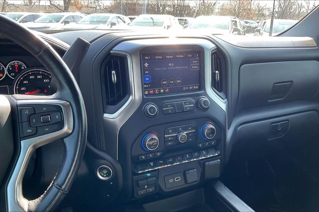 Used 2022 Chevrolet Silverado 2500 LTZ w/ Z71 Chrome Sport Edition image 9