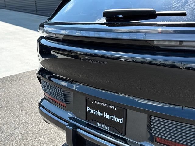 New 2026 Porsche Cayenne Electric AWD/4WD image 42