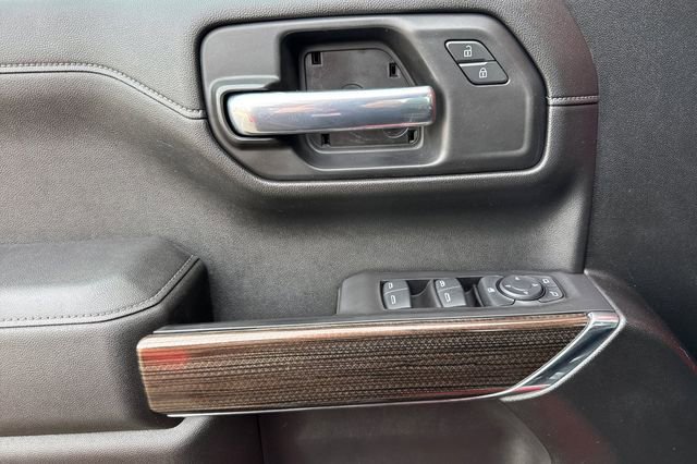 Used 2021 Chevrolet Silverado 1500 LT Trail Boss image 11