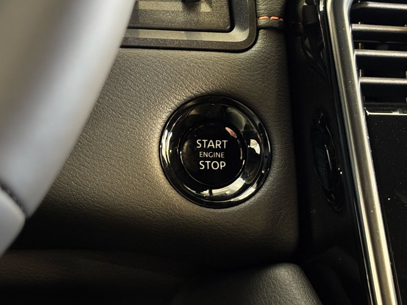 New 2026 Nissan Armada PRO-4X AWD/4WD image 23