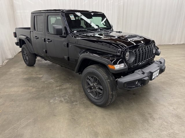 New 2025 Jeep Gladiator Sport