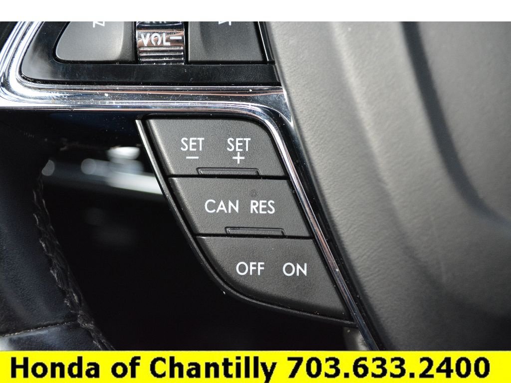 Used 2023 Lincoln Nautilus Reserve AWD/4WD image 23