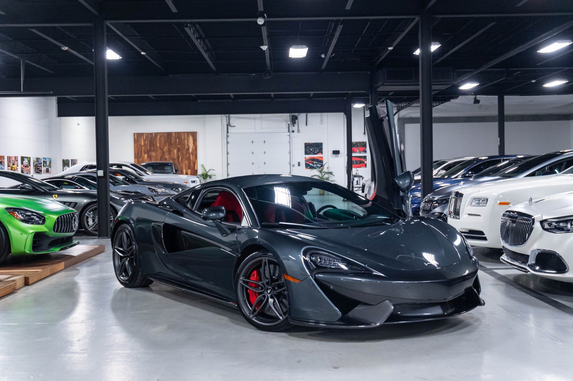 Used 2019 McLaren 570S Coupe RWD image 76