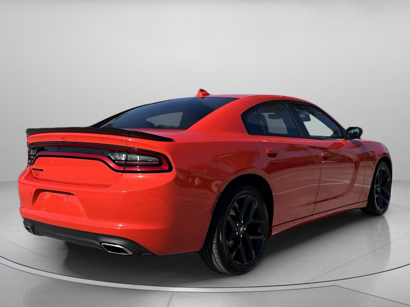 Used 2023 Dodge Charger SXT w/ Blacktop Package image 3