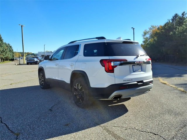 Used 2023 GMC Acadia SLT image 5
