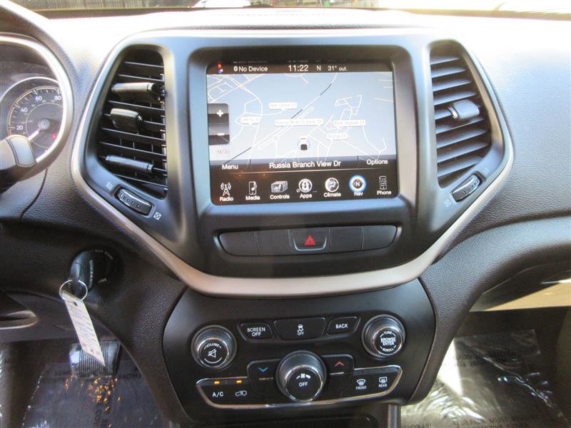 Used 2014 Jeep Cherokee Trailhawk w/ Leather Interior Group image 17