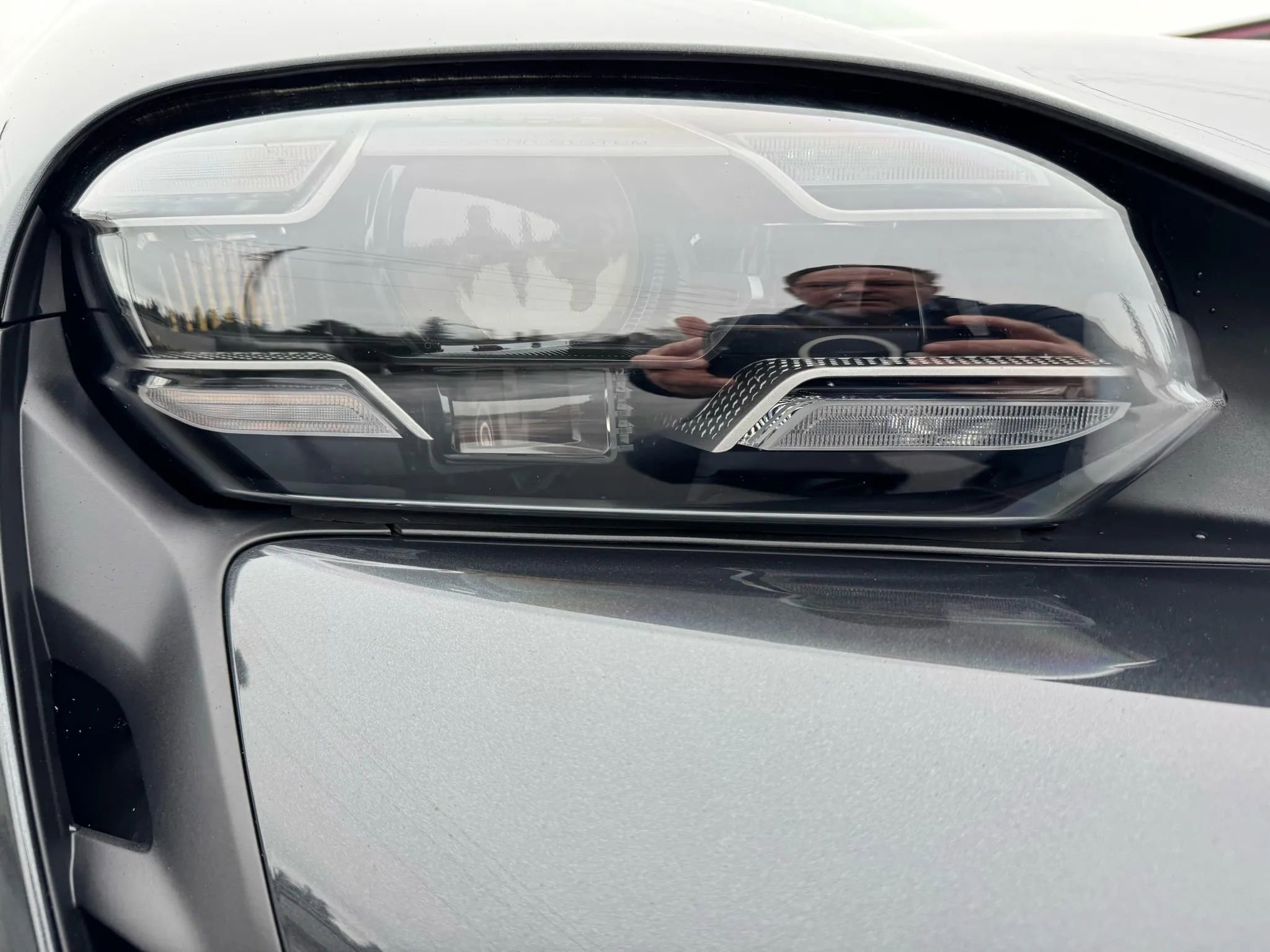 Used 2020 Porsche Taycan 4S image 13