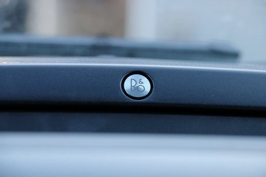 Used 2020 Ford F150 Limited w/ Trailer Tow Package image 16