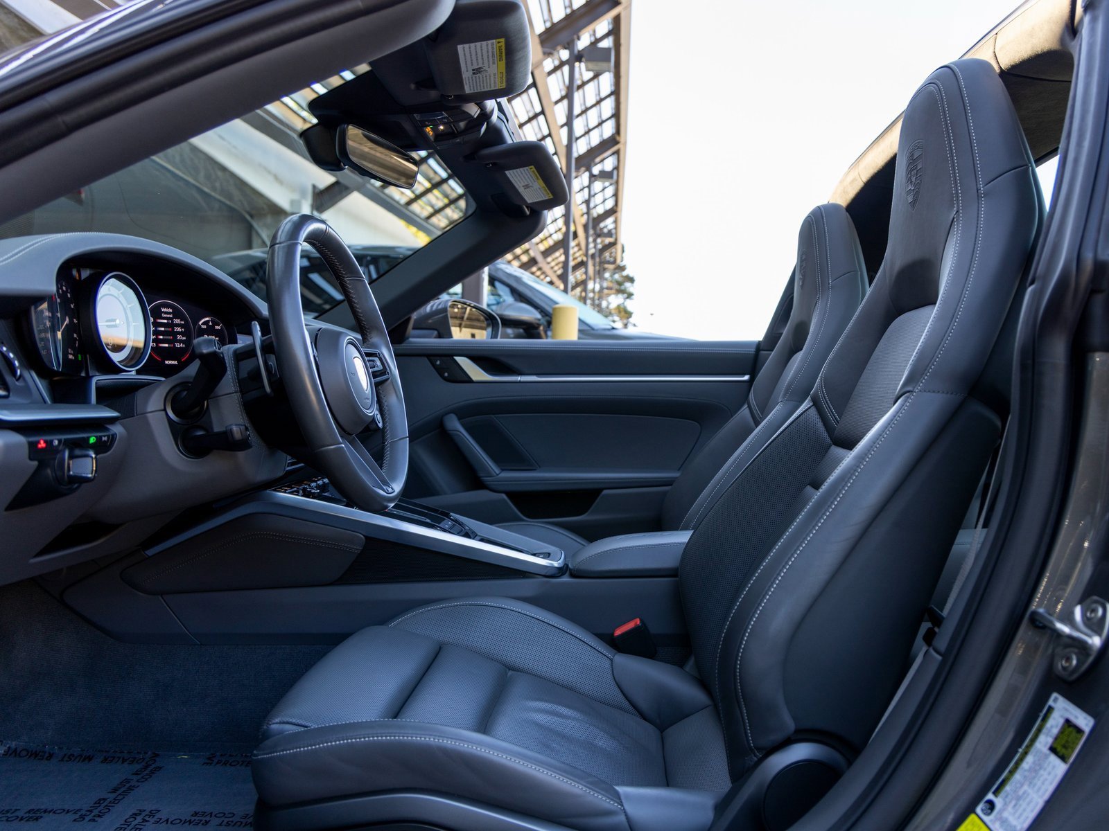 Certified 2022 Porsche 911 Targa 4S image 39