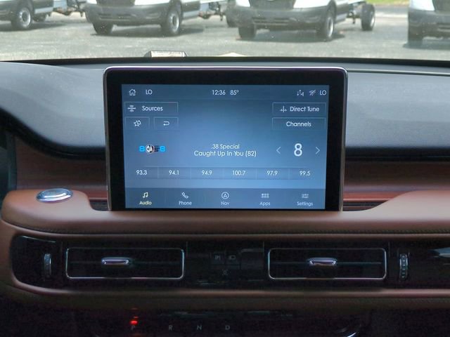 Used 2023 Lincoln Aviator Grand Touring AWD/4WD image 19