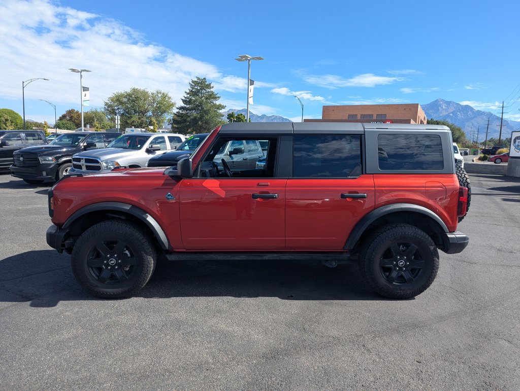 Used 2023 Ford Bronco Black Diamond AWD/4WD image 7