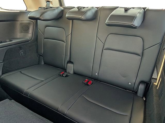 New 2026 Nissan Pathfinder Platinum w/ Cargo Package image 24