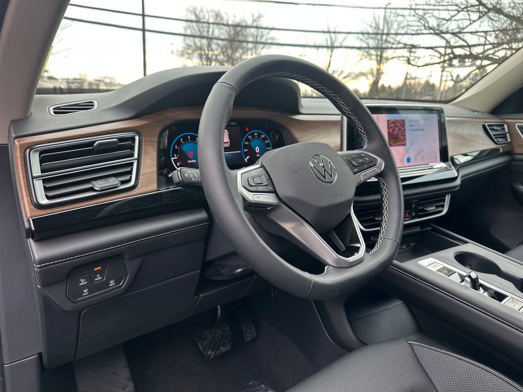 New 2026 Volkswagen Atlas SE image 6