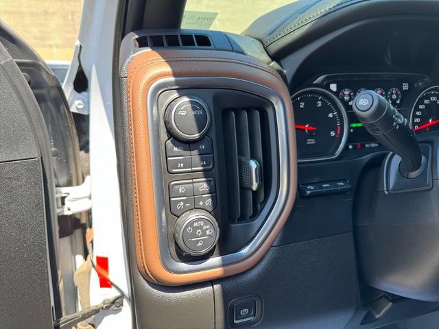 Used 2021 Chevrolet Silverado 3500 High Country AWD/4WD image 26