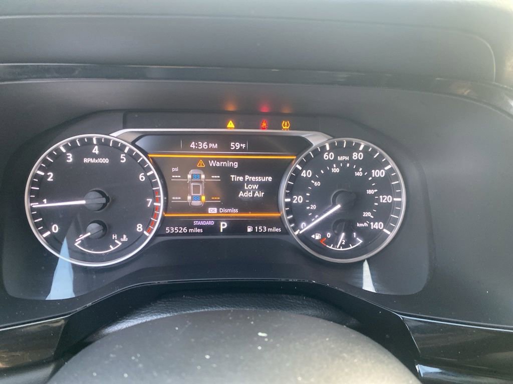 Used 2024 Nissan Pathfinder SV image 5