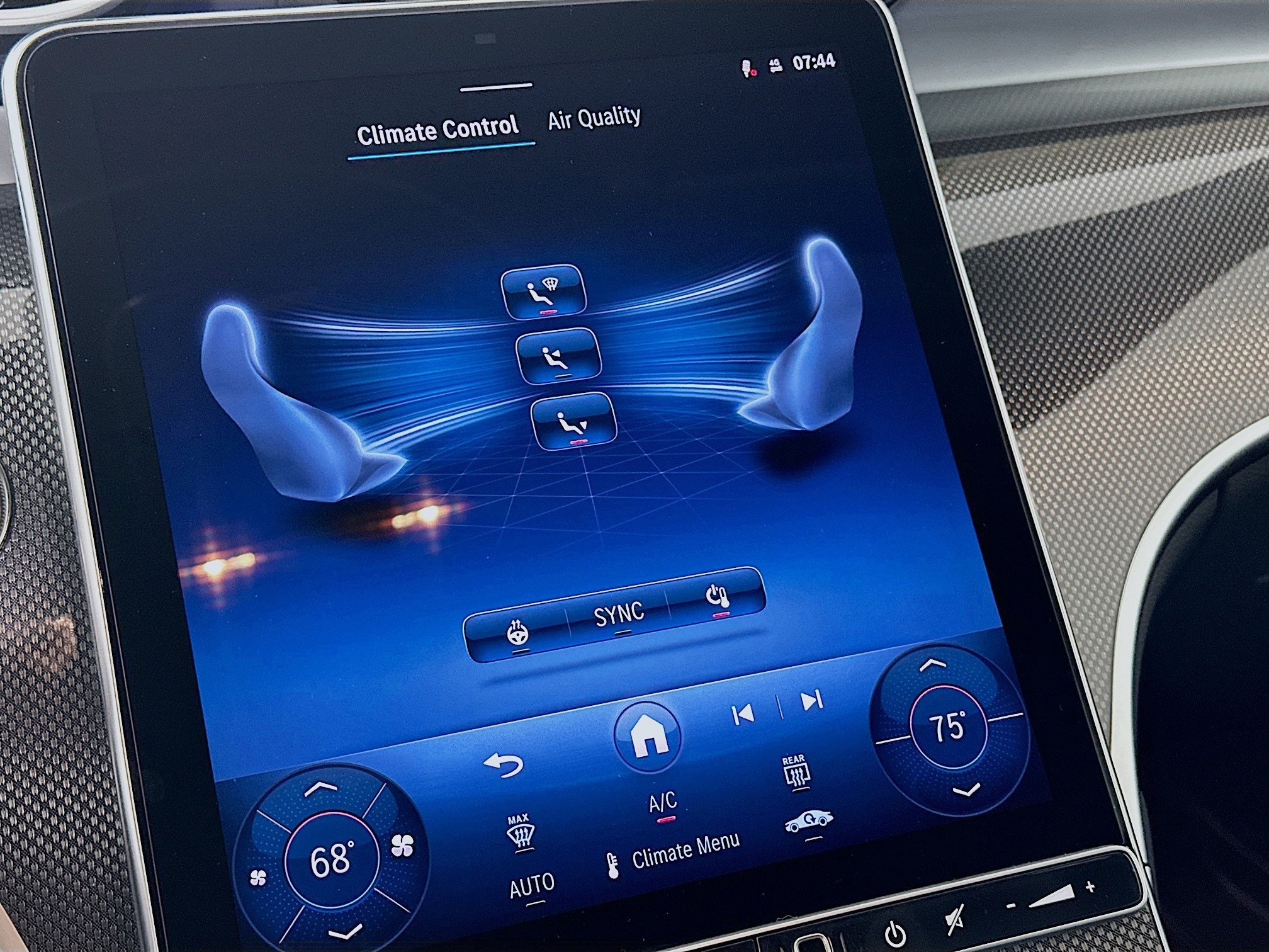 Certified 2026 Mercedes-Benz GLC 300 4MATIC image 19