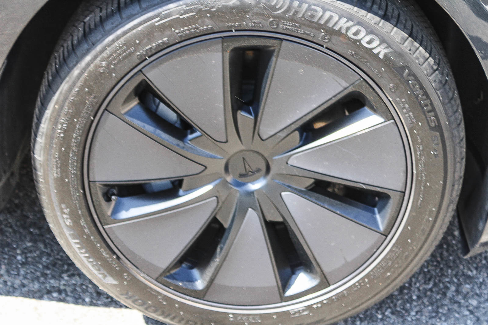 Used 2025 Tesla Model 3 Long Range image 10