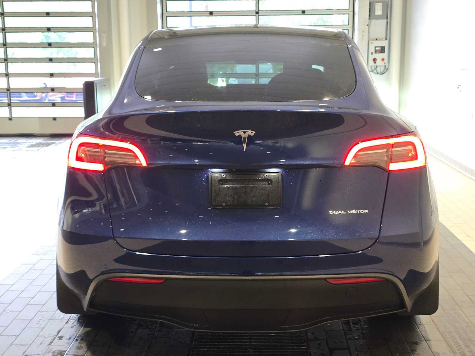 Used 2021 Tesla Model Y Long Range AWD/4WD image 6