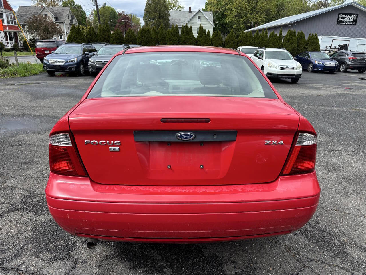 Used 2006 Ford Focus S FWD image 9