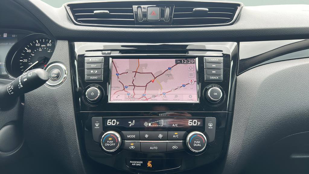 Used 2021 Nissan Rogue Sport SL w/ Premium Package image 28