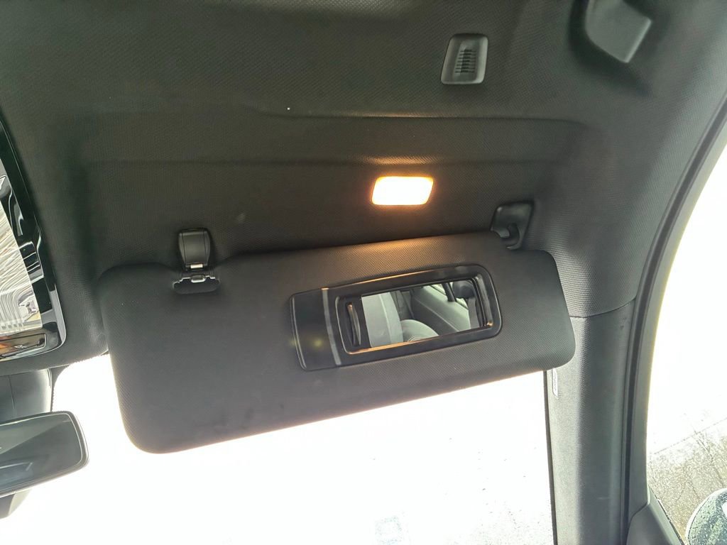 Used 2020 BMW X5 xDrive40i w/ Convenience Package image 44