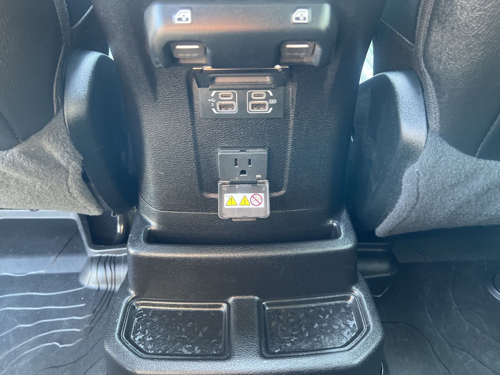 Used 2020 Jeep Wrangler Unlimited Sahara image 49