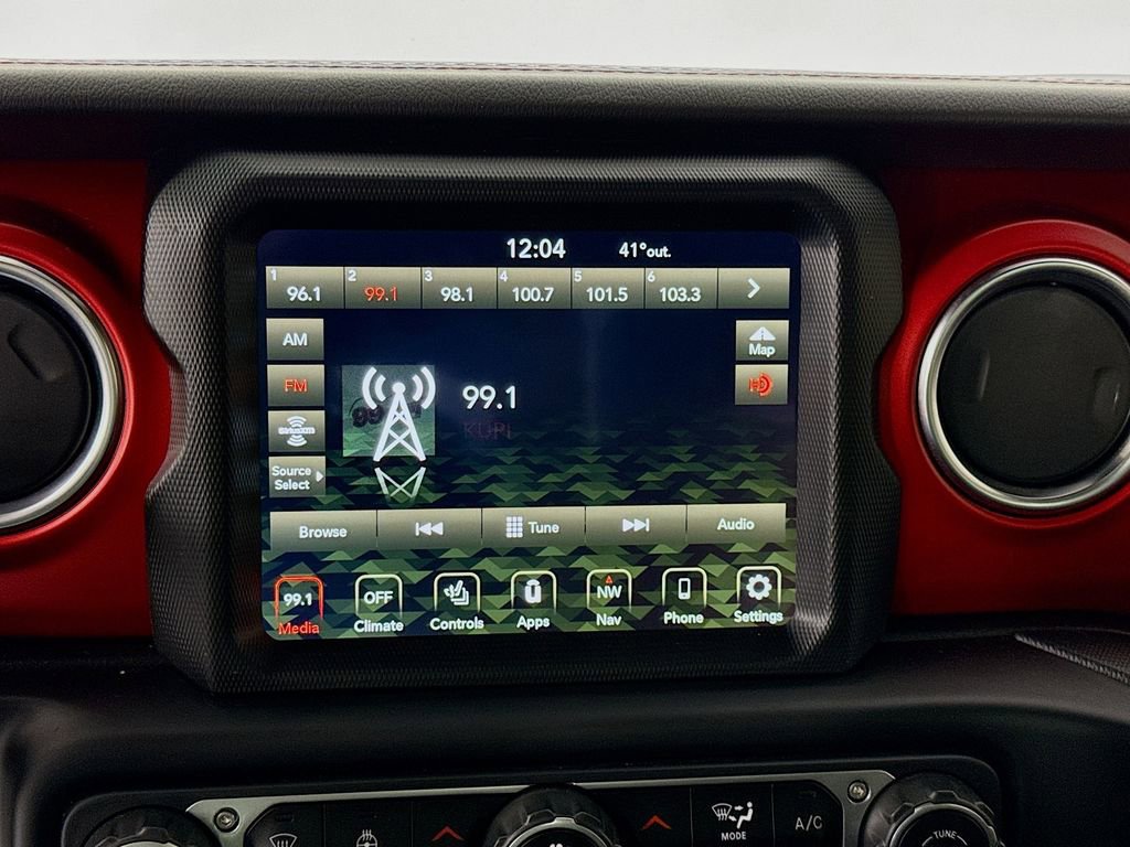 Used 2021 Jeep Gladiator Rubicon AWD/4WD image 15