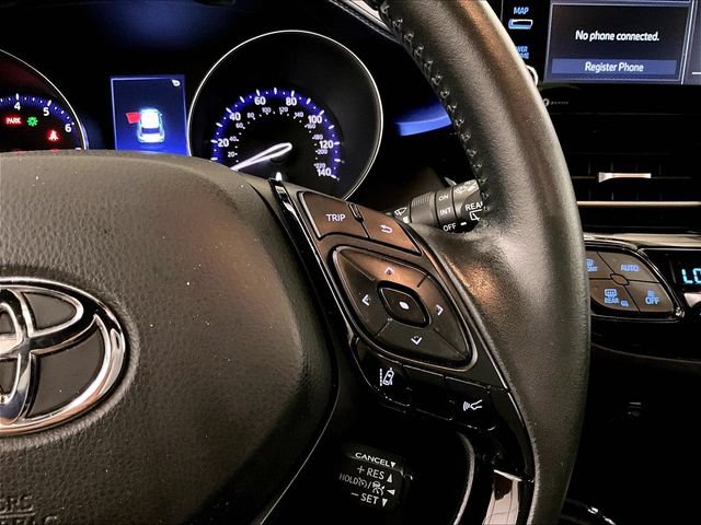 Used 2021 Toyota C-HR XLE FWD image 18