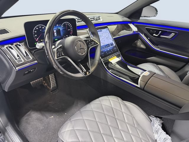 New 2026 Mercedes-Benz S 580e 4MATIC Sedan image 5
