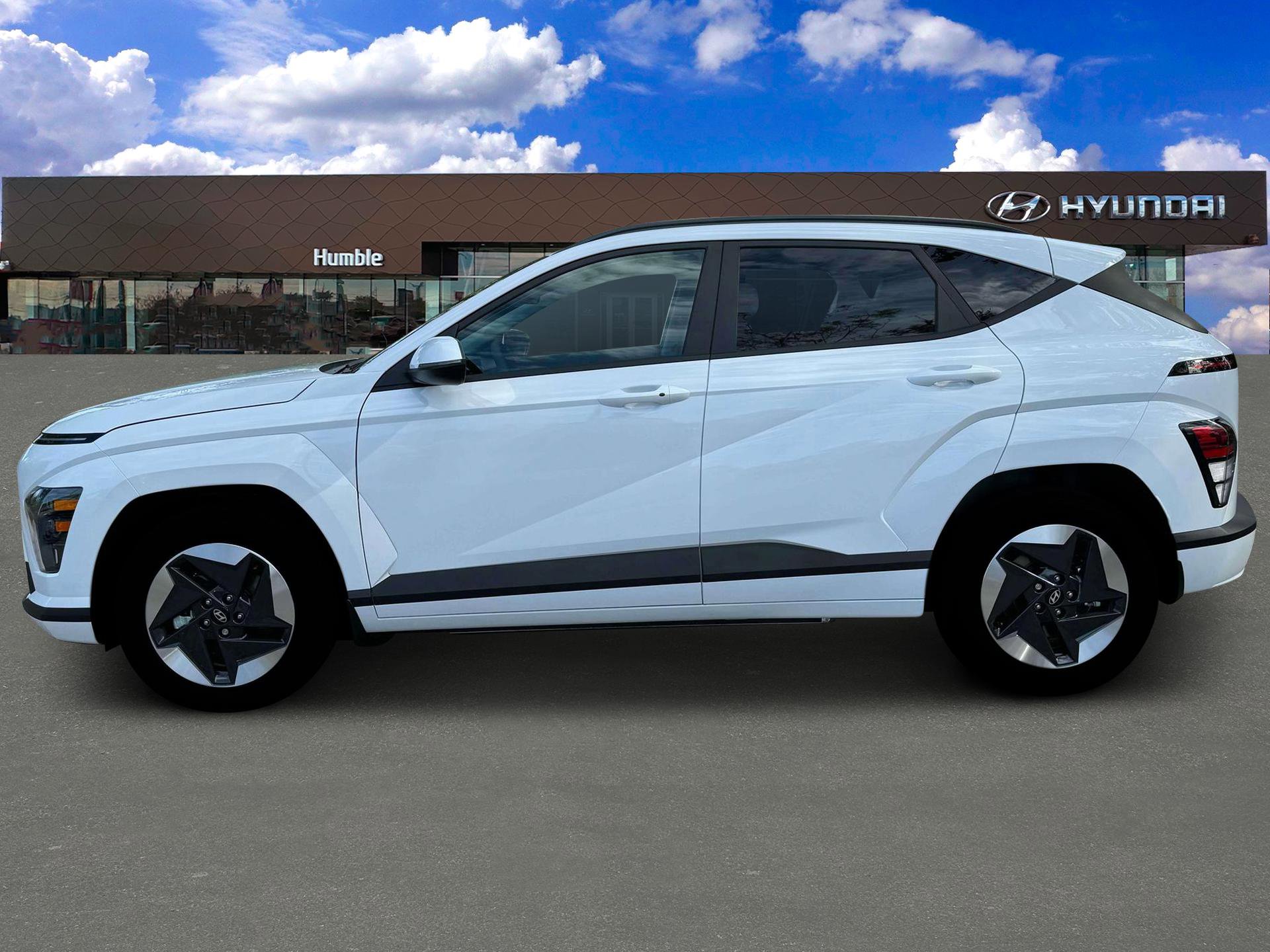 New 2025 Hyundai Kona SEL FWD image 3