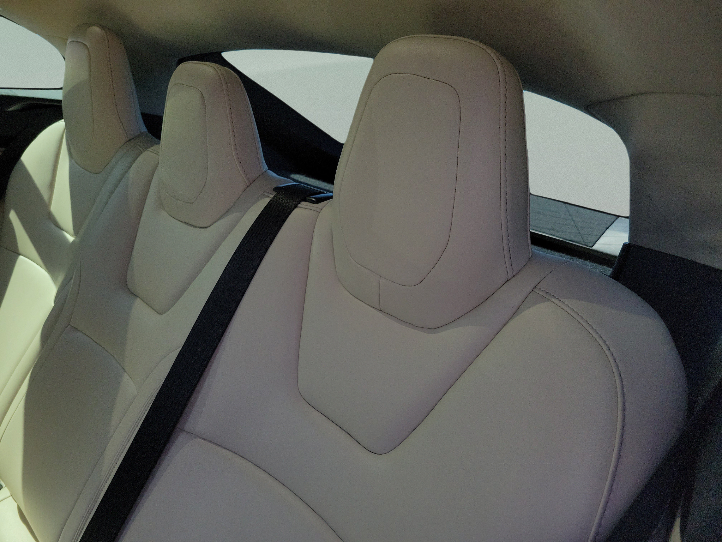 Used 2018 Tesla Model S 75D AWD/4WD image 9