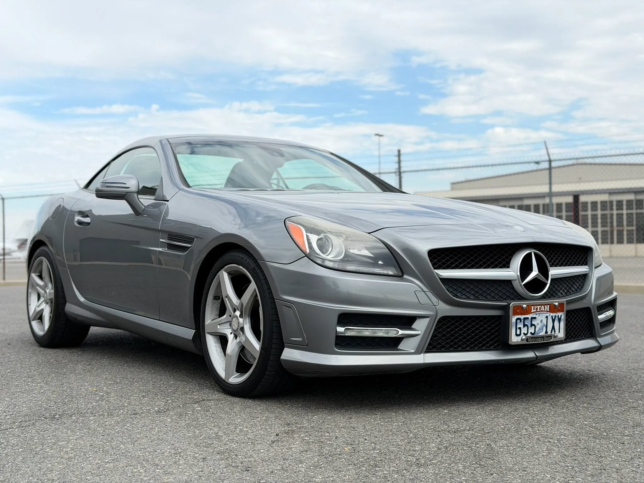 Used 2013 Mercedes-Benz SLK 250 image 1