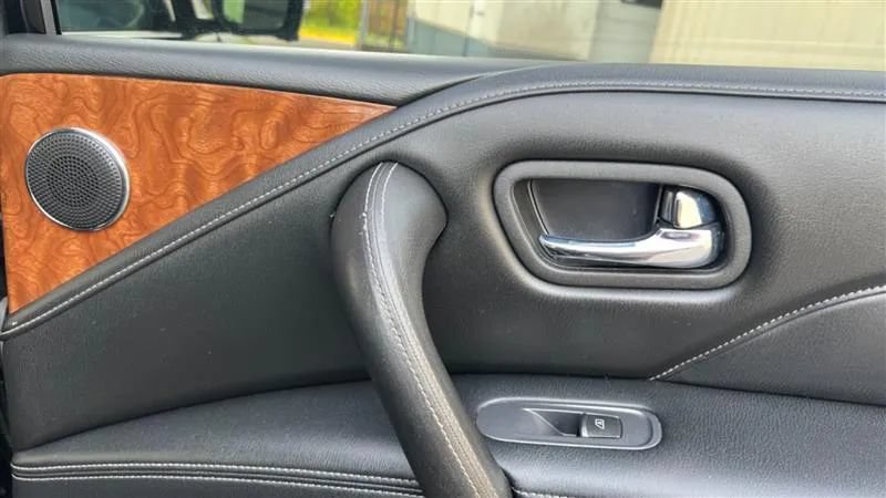 Used 2019 INFINITI QX80 Luxe w/ 22" Wheel Package RWD image 48