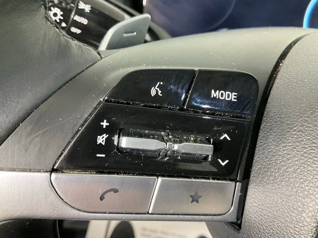 Used 2023 Hyundai Tucson Limited image 17