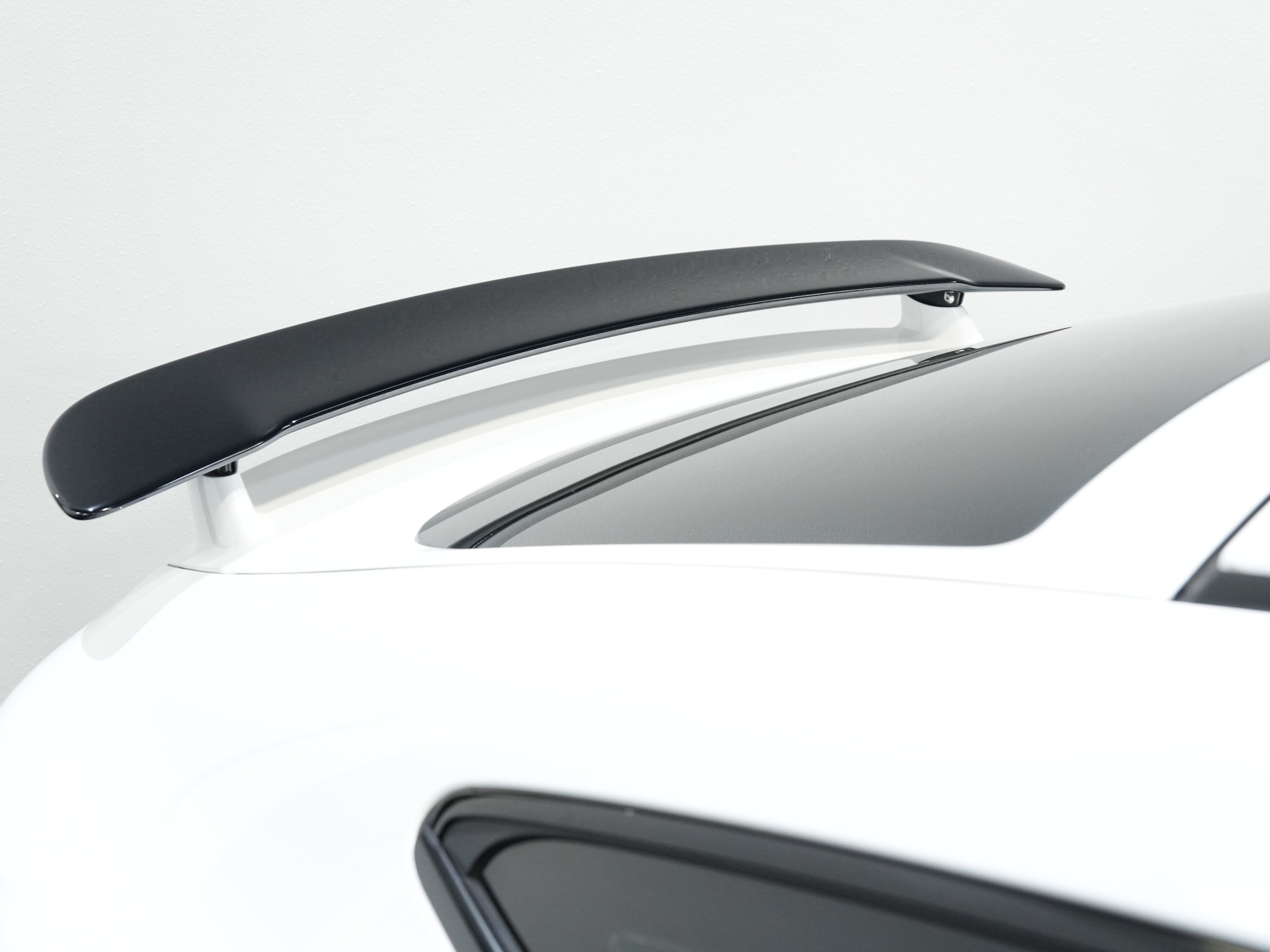 Used 2019 Mercedes-Benz AMG GT 63 w/ AMG Aerodynamics Package image 15