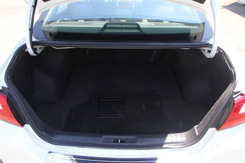 Used 2017 Nissan Altima 2.5 S w/ Power Driver Seat Package FWD image 10