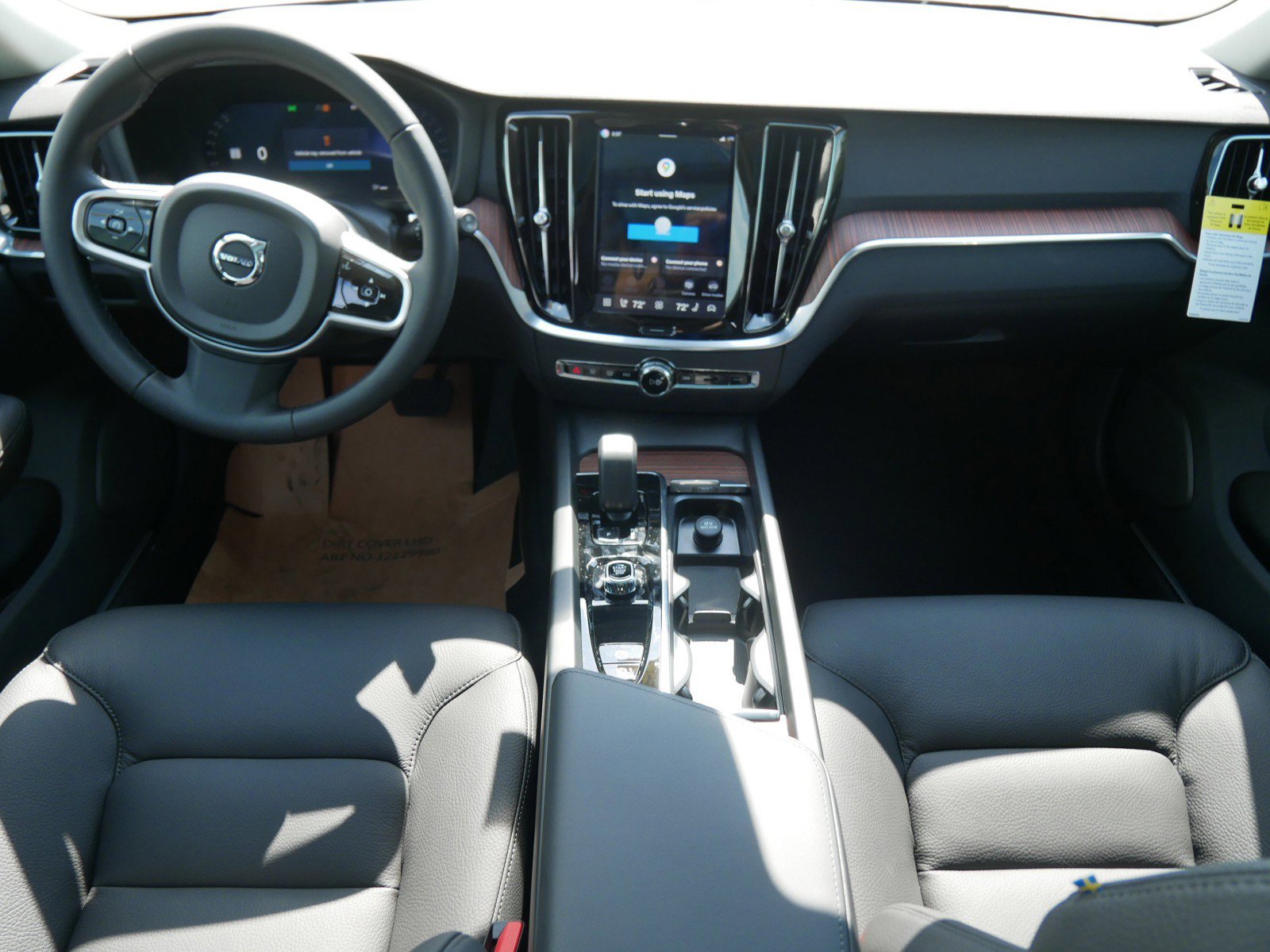 New 2026 Volvo V60 B5 Cross Country Plus w/ Climate Package AWD/4WD image 7