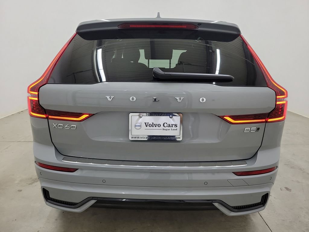 New 2026 Volvo XC60 B5 Plus w/ Protection Package Premier AWD/4WD image 6