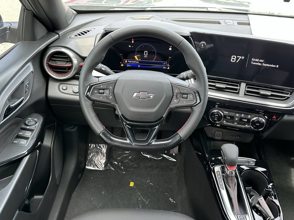 New 2026 Chevrolet Trax RS FWD image 10