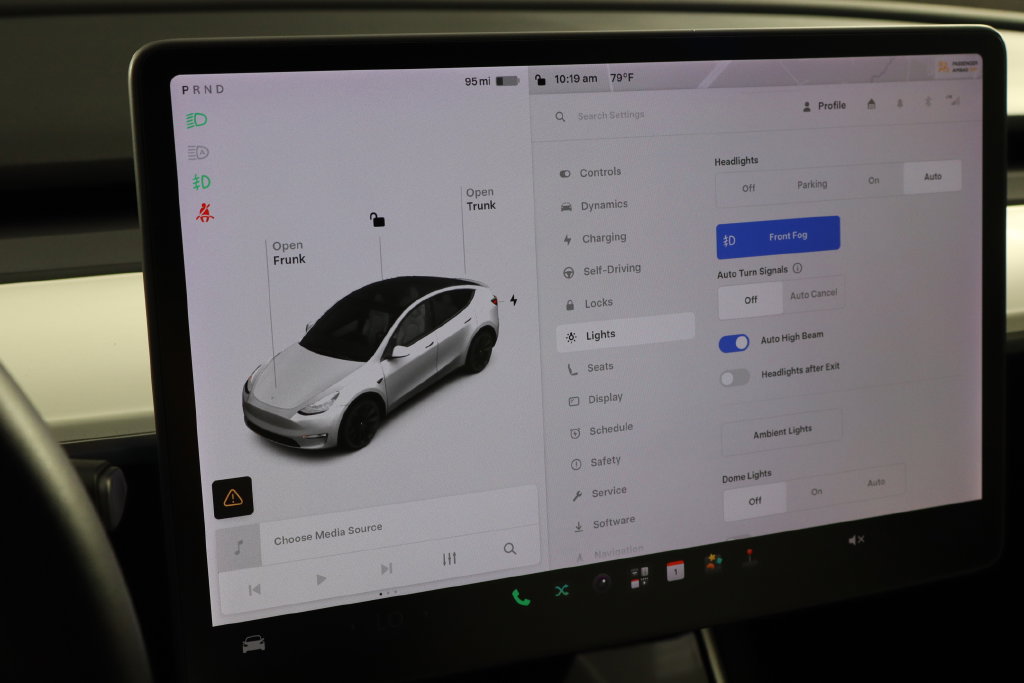 Used 2020 Tesla Model Y Long Range AWD/4WD image 31