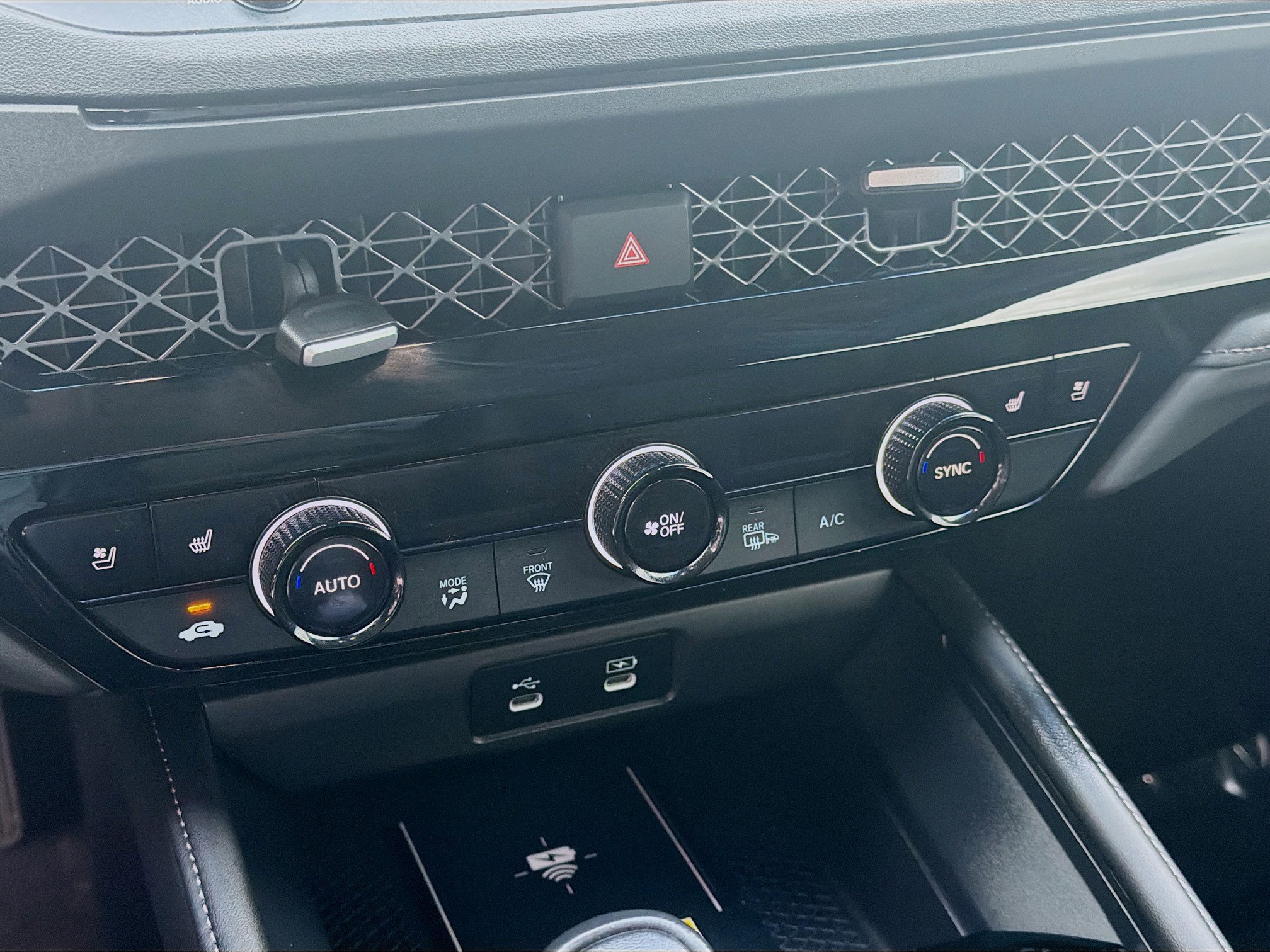 Used 2023 Honda Accord Touring image 15